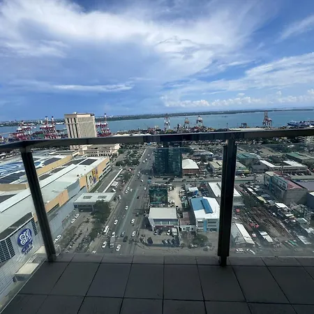 Luxanos Condo Place- Sunvida Tower Cebu Exterior photo
