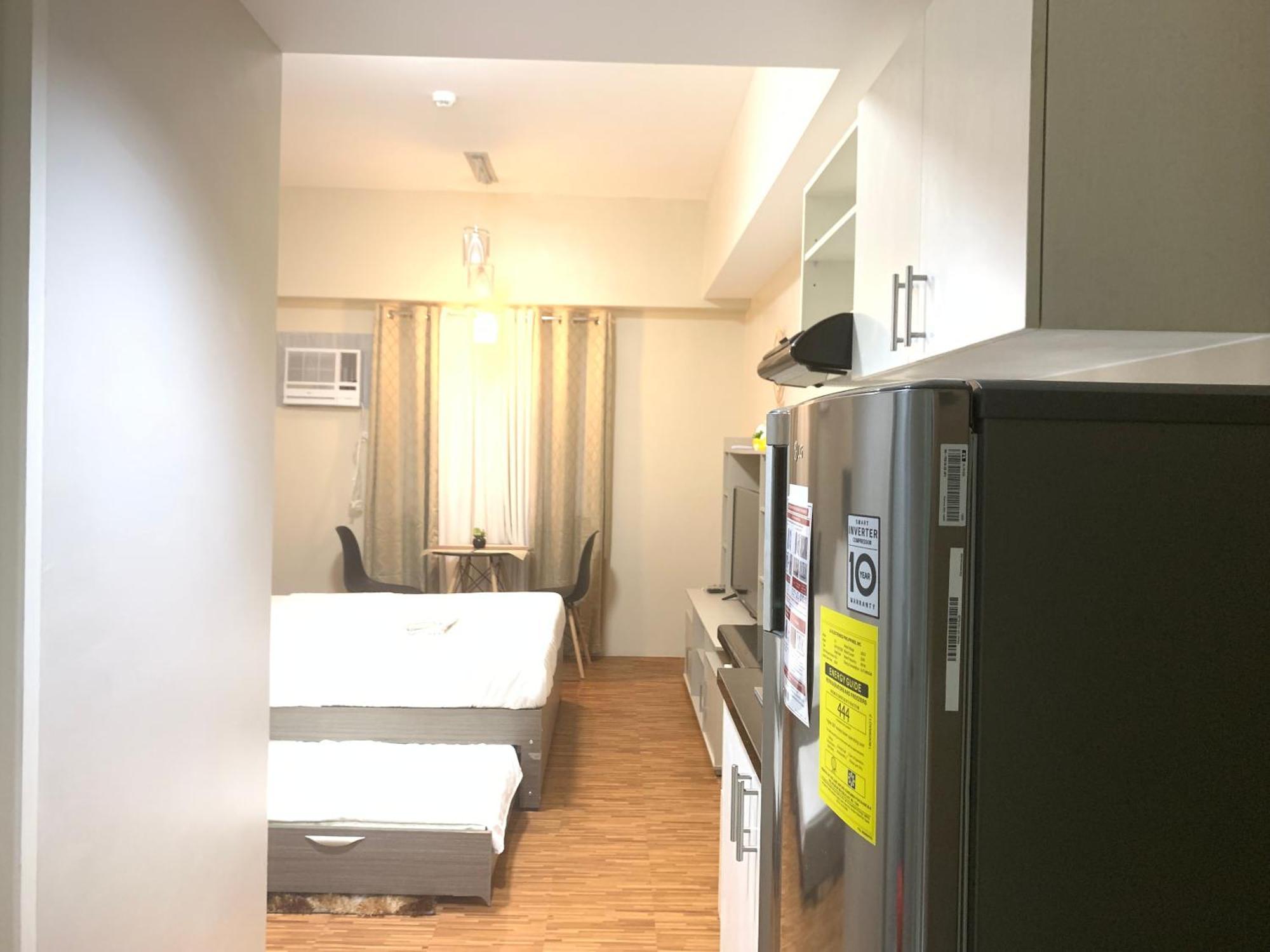 Luxanos Place- Sunvida Tower * Cebu