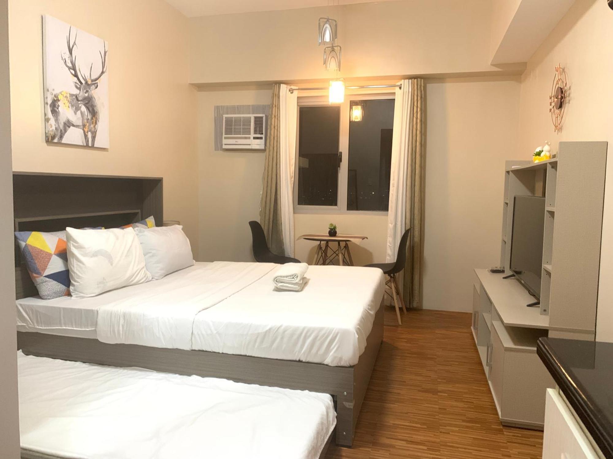 Luxanos Place- Sunvida Tower *