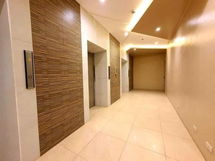 Apartment Luxanos Place- Sunvida Tower Cebu