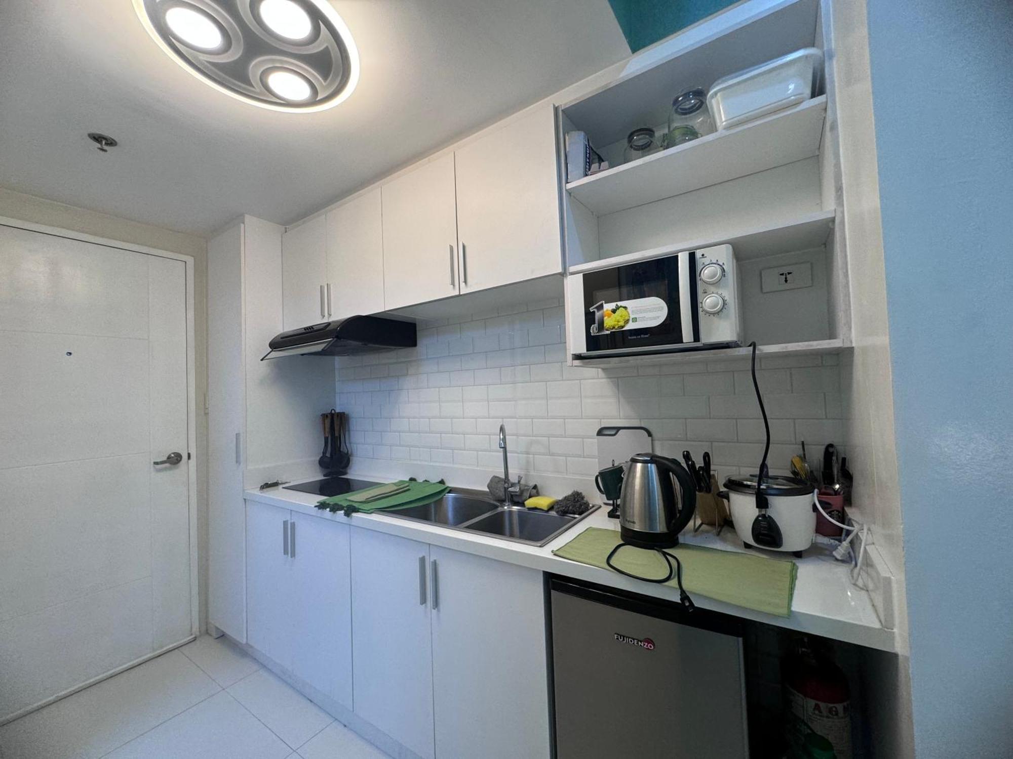 Luxanos Place- Sunvida Tower Cebu