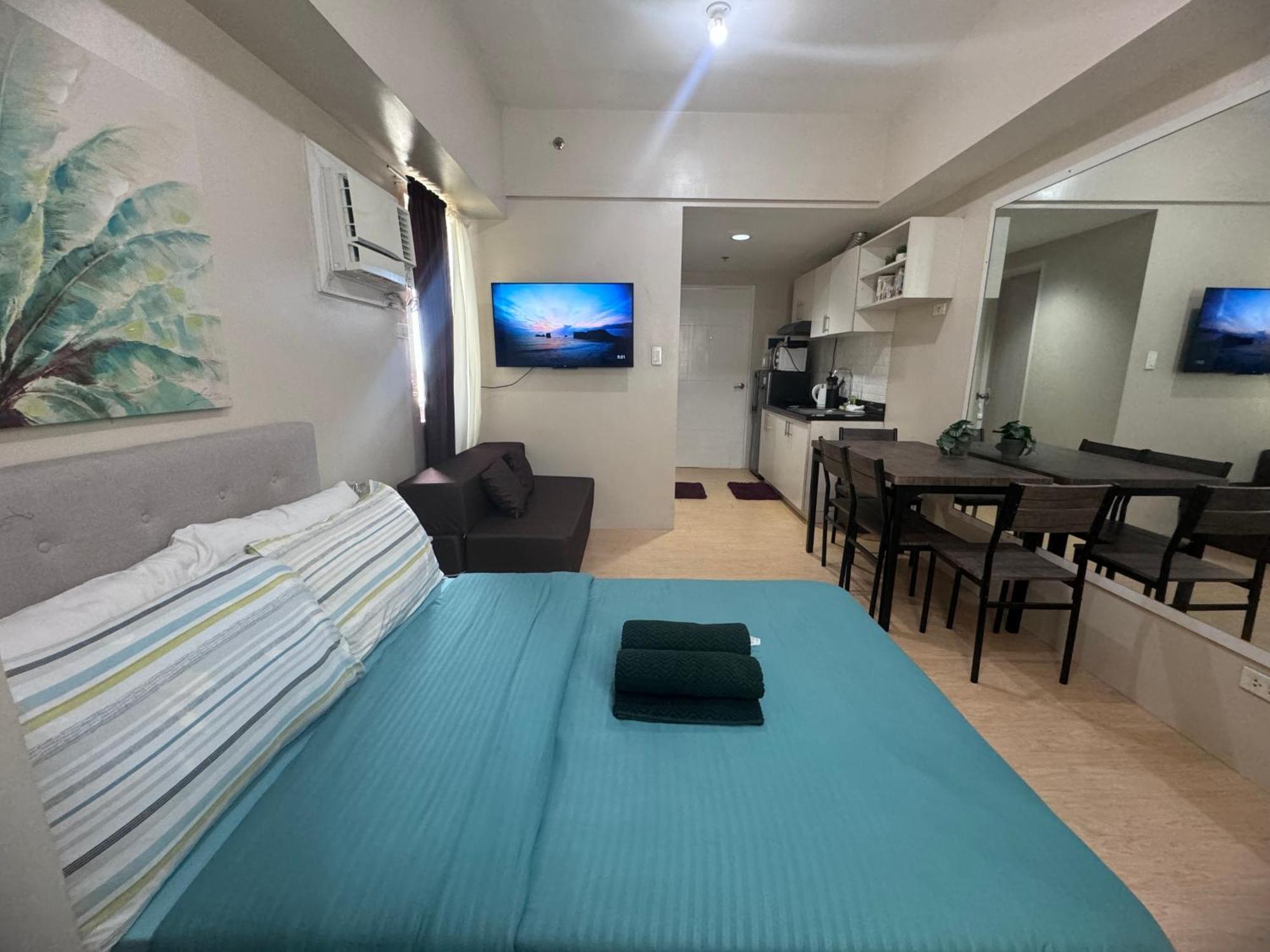 Luxanos Place- Sunvida Tower *