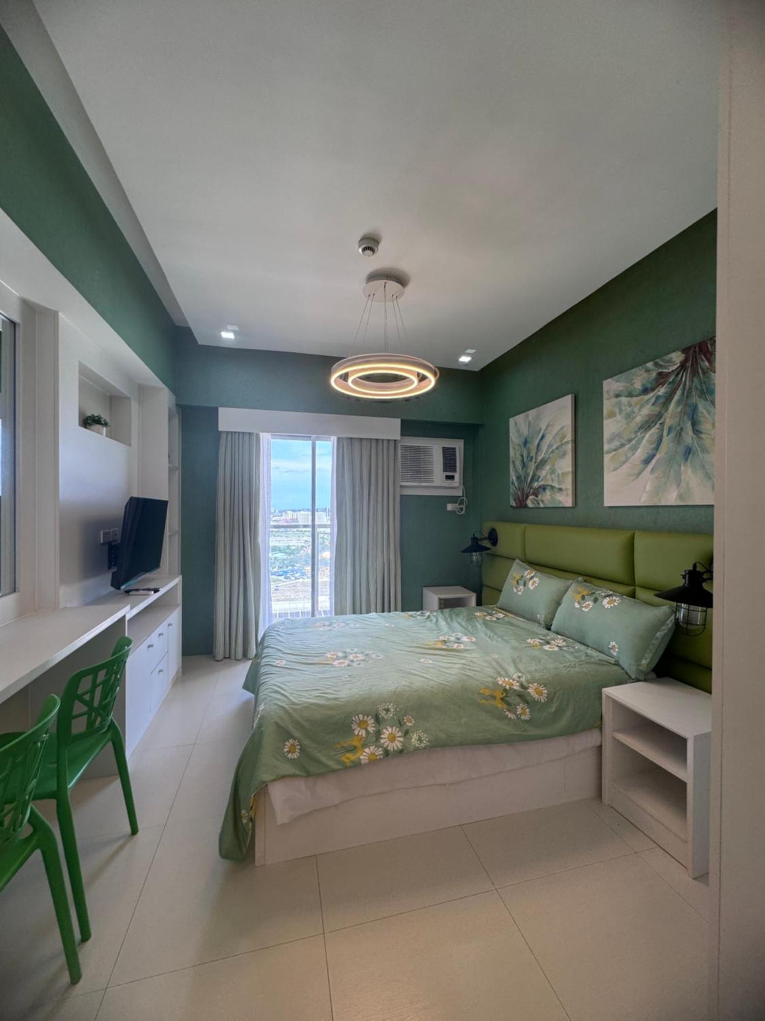Apartment Luxanos Place- Sunvida Tower Cebu